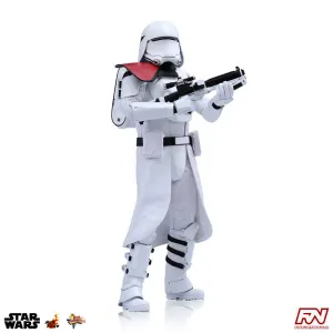 STAR WARS: First Order Snowtrooper Officer 1:6 Scale Movie Masterpiece Figure