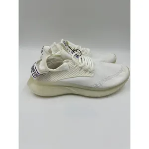 Women's Size 7, White Knit Top Sneaker with Ultra Foam Sole for Casual Use